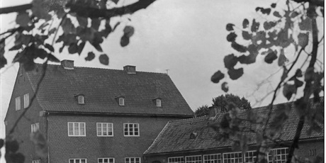 Powiększ grafikę: Konkurs wspomnieniowy "Mój jeden dzień w Szkole Podstawowej nr 88” z okazji 80-lecia Szkoły Podstawowej nr 88 w Gdańsku