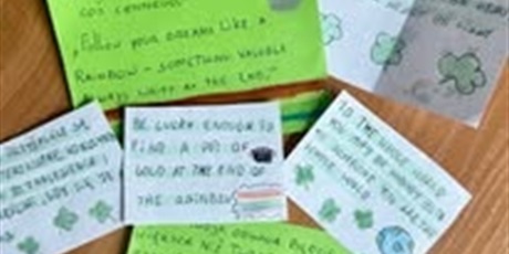 Powiększ grafikę: Poznanie tradycji, symboli i historii Dnia Świętego Patryka w Irlandii